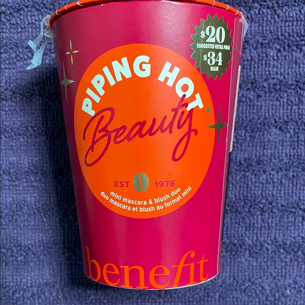 NEW Benefits Cosmetic Piping Hot Beauty Set of Curling Mascara and Blush NIP!